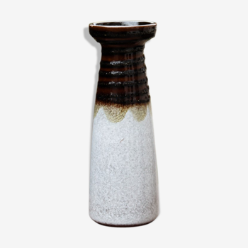 70s vase in two-coloured reeds