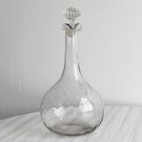 Twisted blown glass carafe with stopper