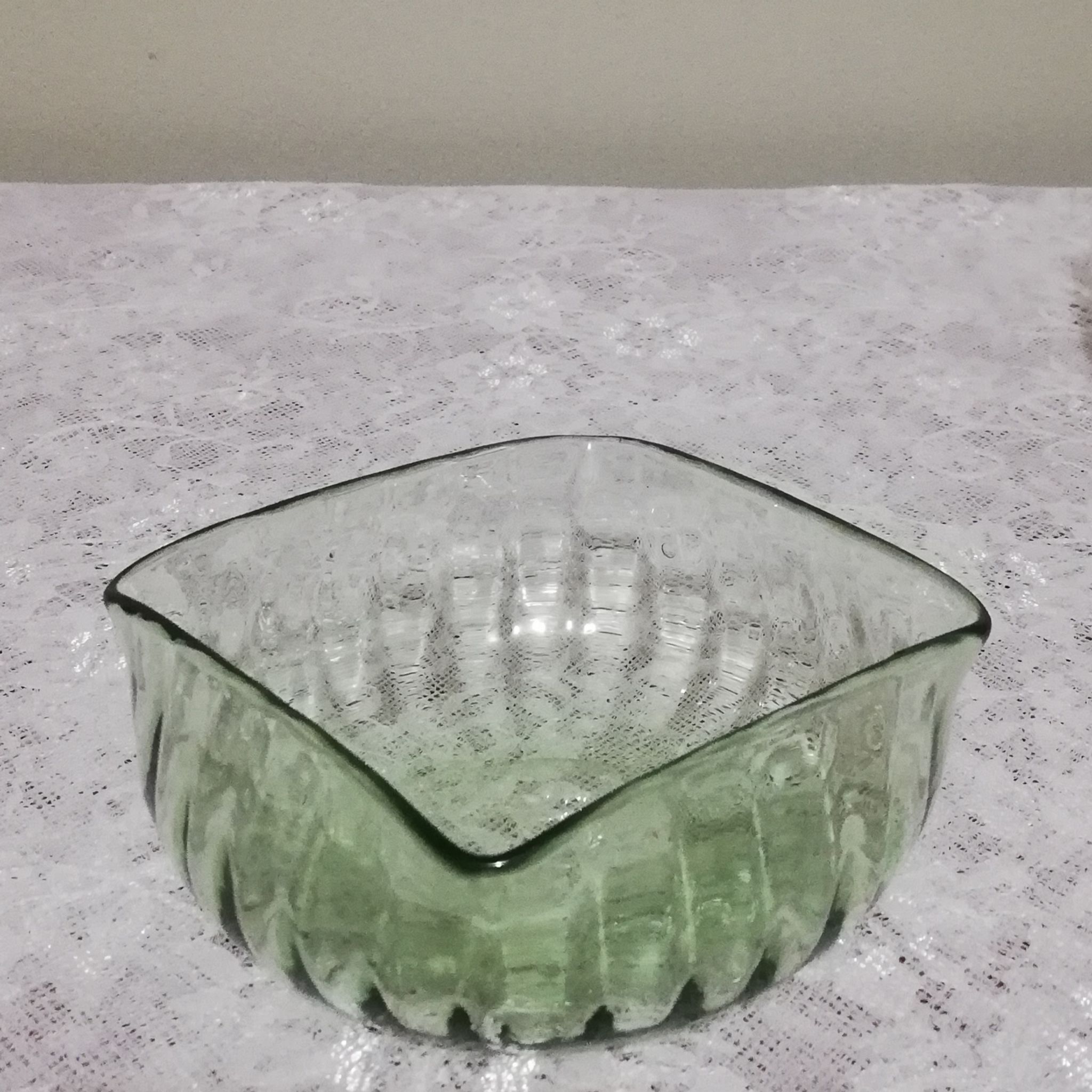 4 coupelles art déco en verre
