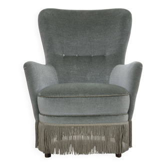 Fauteuil danois des années 1970, état d'origine, tissu d'ameublement velours, pieds en hêtre.