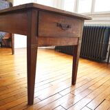 Old farm with 3 drawers table