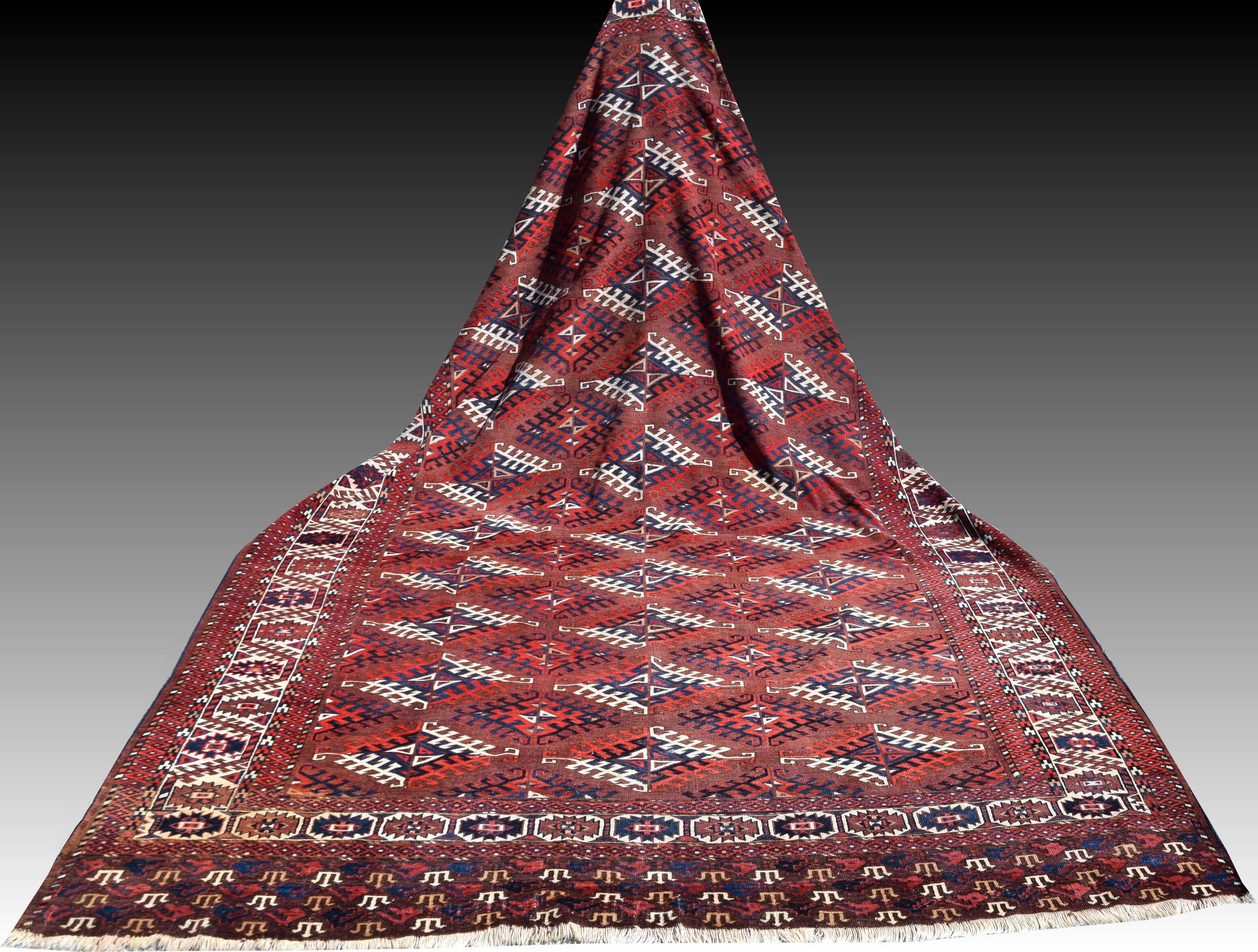 Bukhara Yomud carpet: 3.45 x 2.08 metres - ancient Turkmen