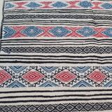Tapis blanc à motifs multicolores fait main 200x110cm