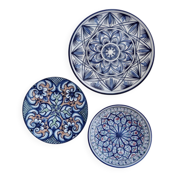Set de trois plats en céramique peinte espagnole - ⌀ 23, 26 et 32 cm