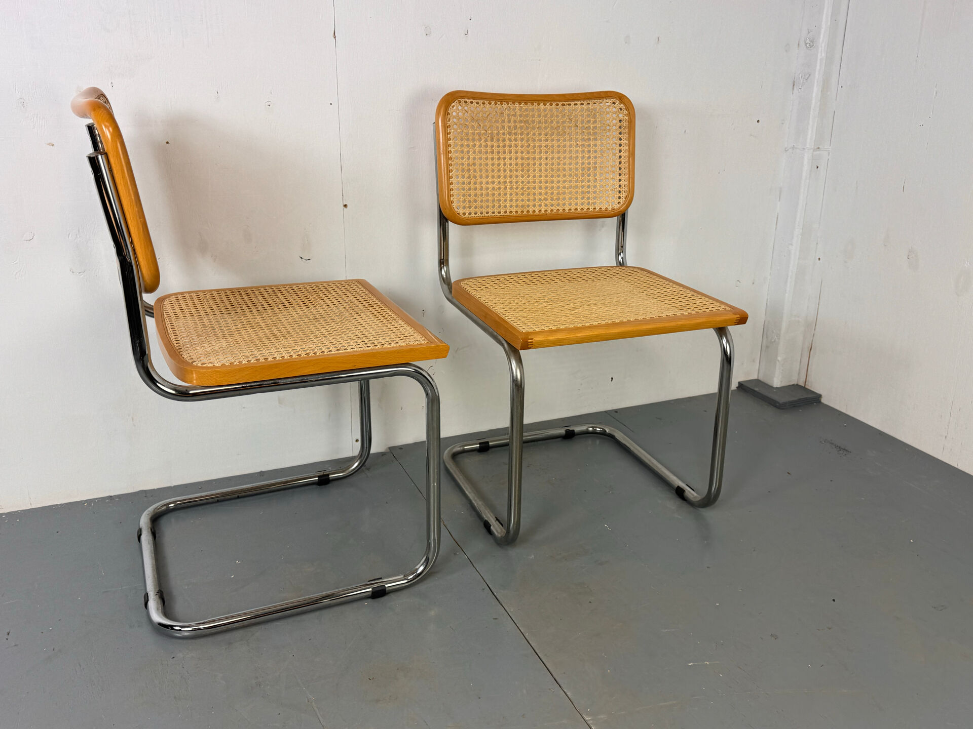 Set of 2 Vintage Cesca Marcel Breuer chairs