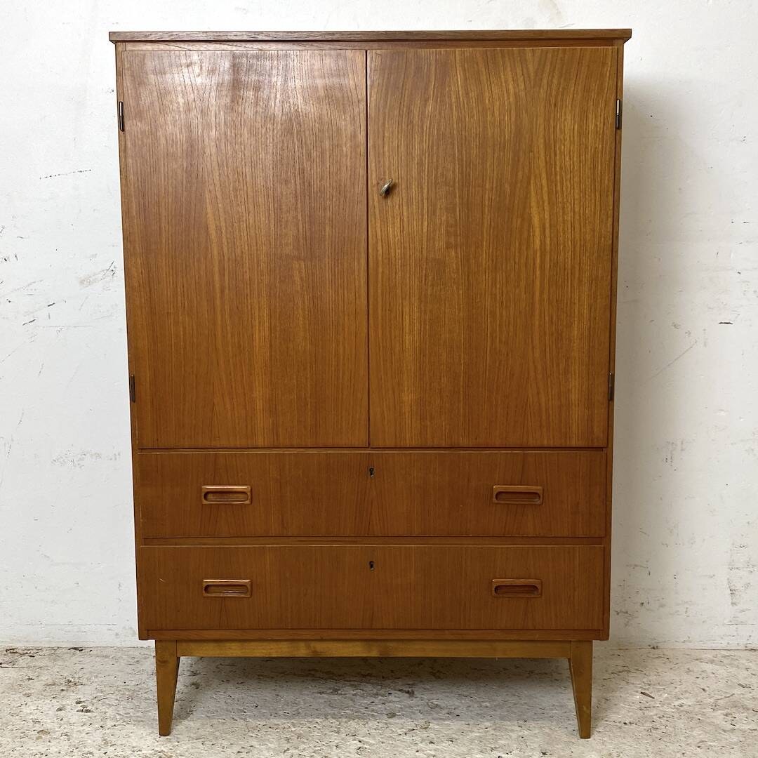 Petite Armoire scandinave vintage 1960's