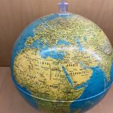 Terrestrial globe 80s