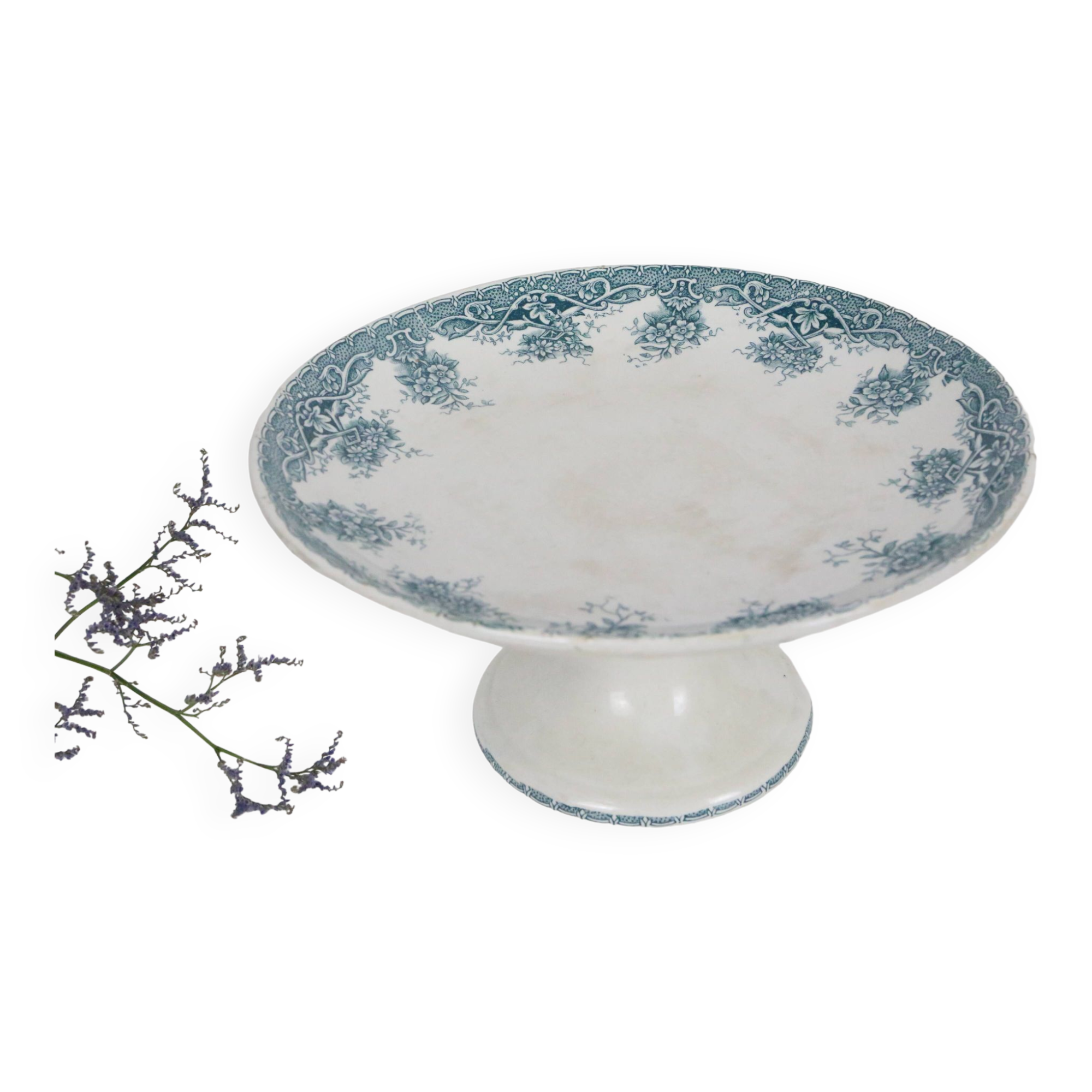 Old ceramic compote bowl, Prima de Saint Amand model, French manufacture, late 19th century