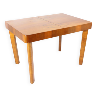 Mid Century Modern Extendable Dining Table By Tatra, 1950s
