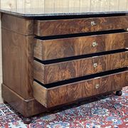 19th century Restoration chest of drawers in mahogany and marble top