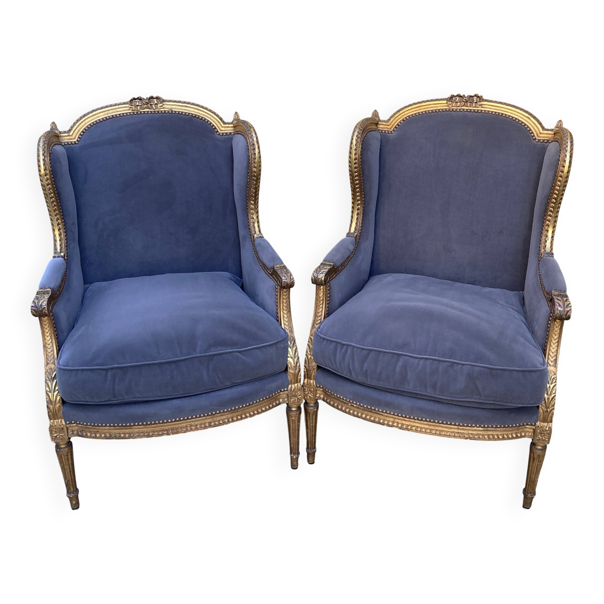 Duo de fauteuils anciens  à oreilles - style Louis XVI - A. Bastet