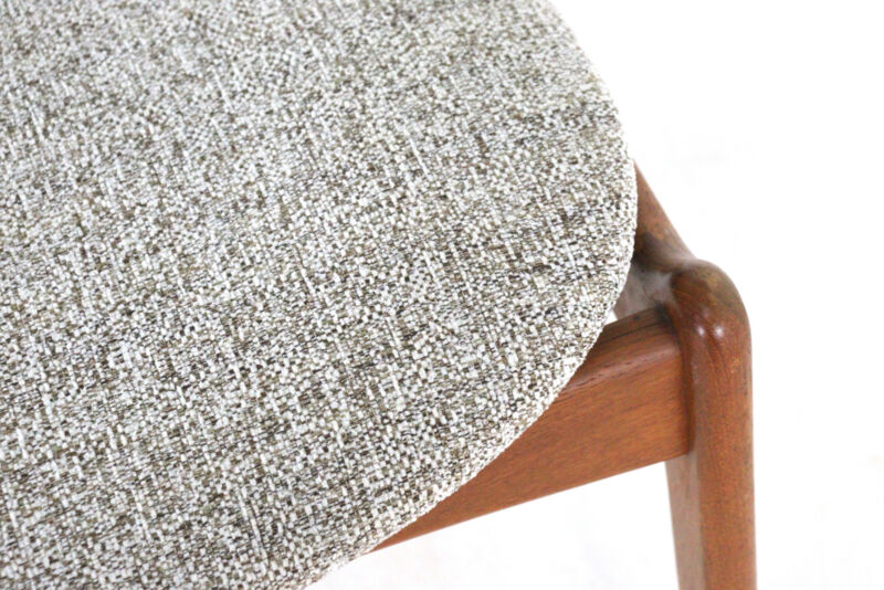 Erik Buch chairs for O.D. Møbler model 49 'Bjur' | several pieces in stock