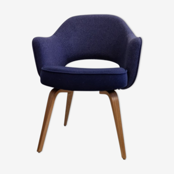 Fauteuil conférence d'Eero Saarinen fabriqué par Knoll