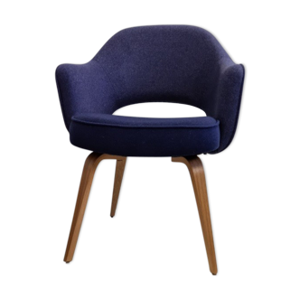 Eero Saarinen conference armchair made by Knoll