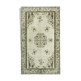 Hand-Knotted Vintage Turkish 1980s 188 cm x 317 cm Grey Rug