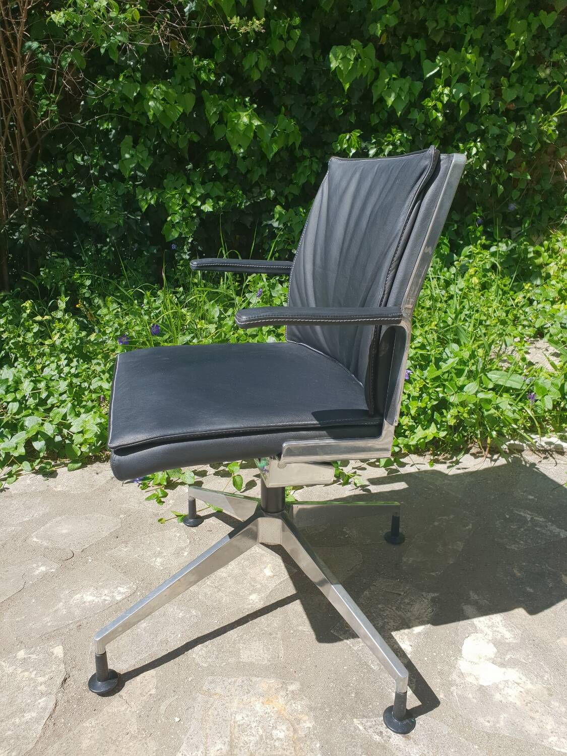 Fauteuil de bureau en cuir de Mario Ruiz