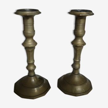 2 vintage brass candlesticks