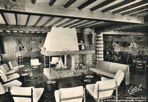 Armchair 790 by Joseph-André Motte for Steiner