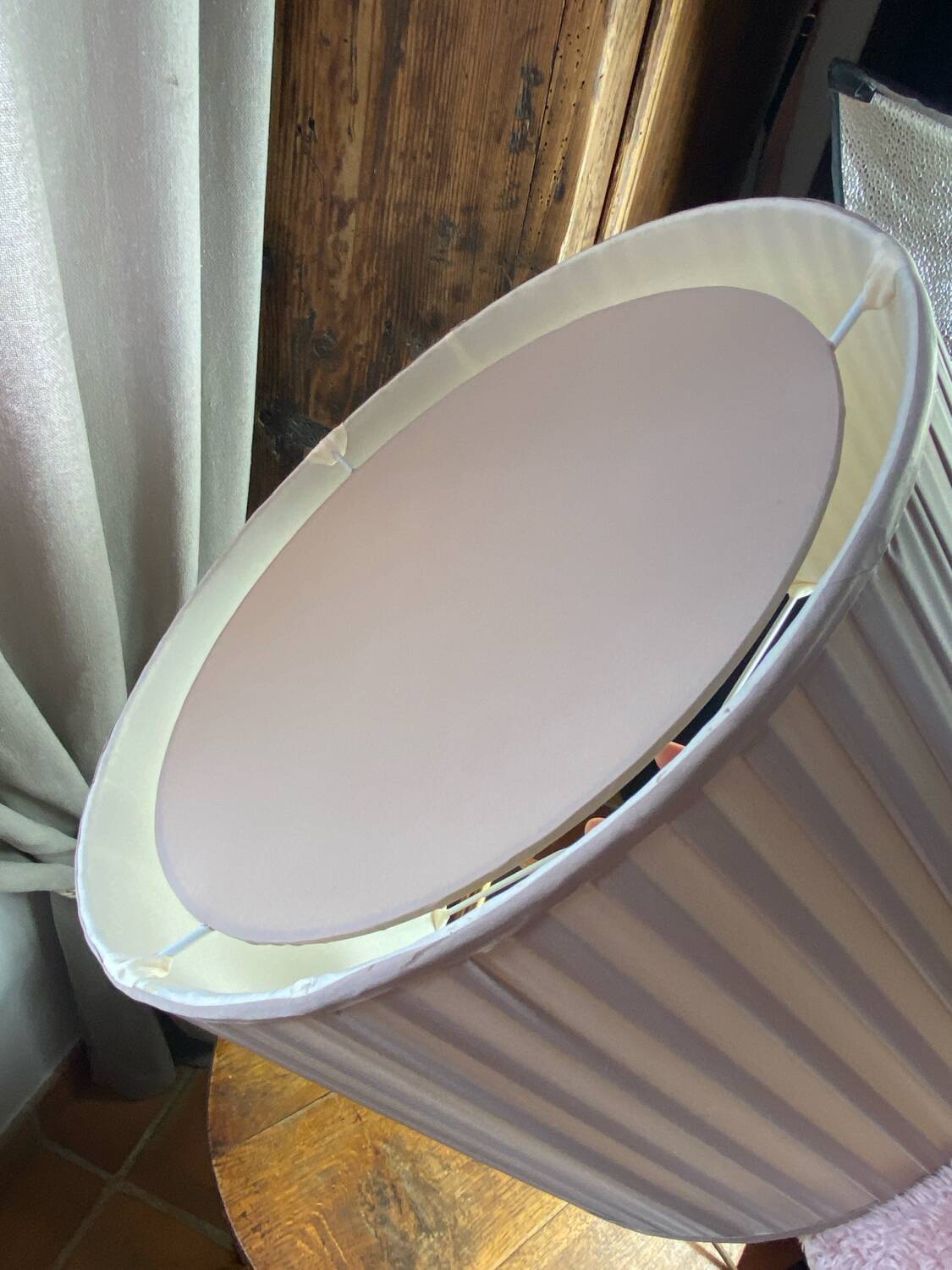 Brass lamp with pleated shade