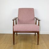 Fauteuil « Lis », années 1970, bouclé rose, design de Henryk Lis