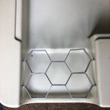Low bar table