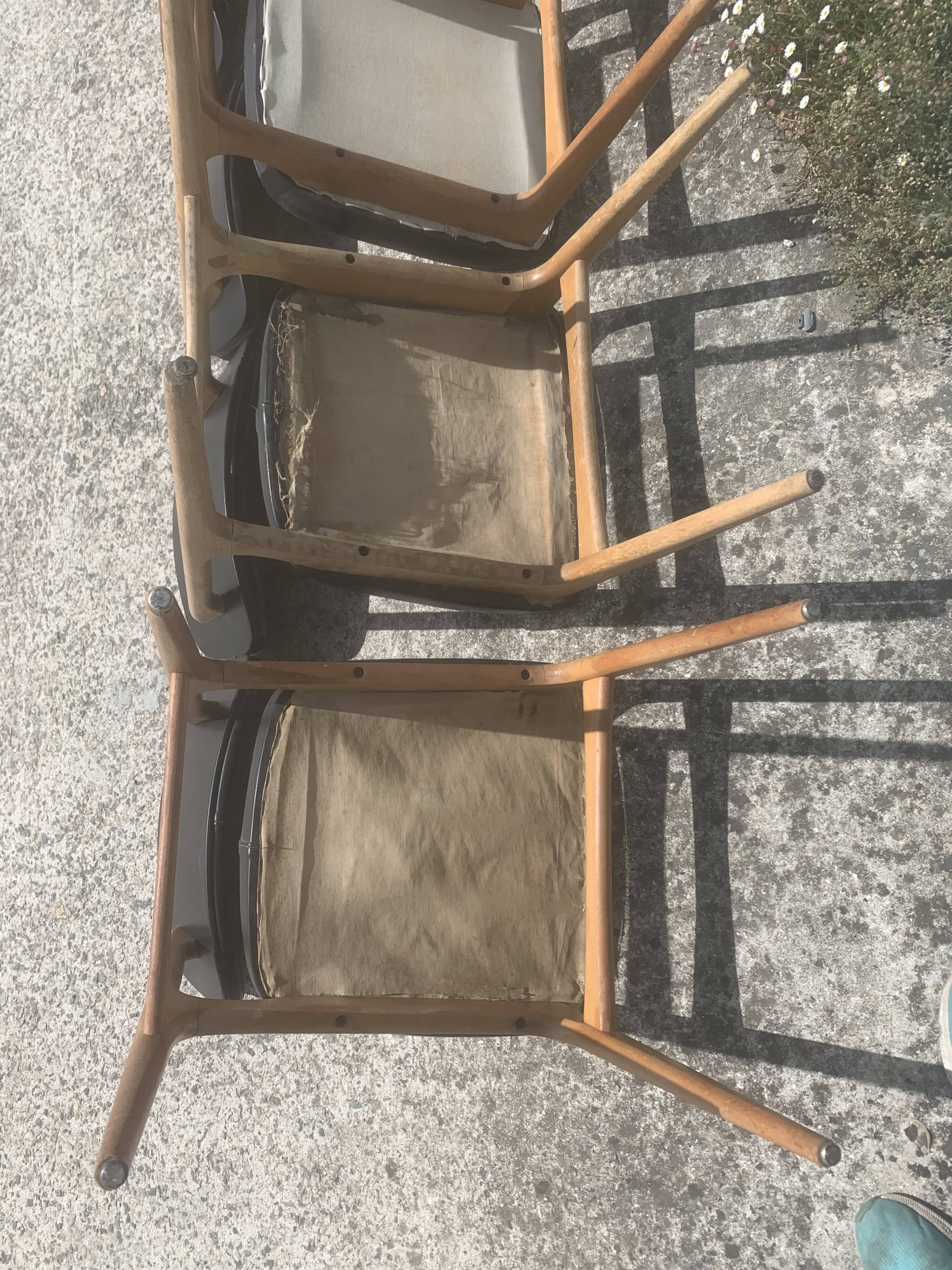 Vintage chair skaï black