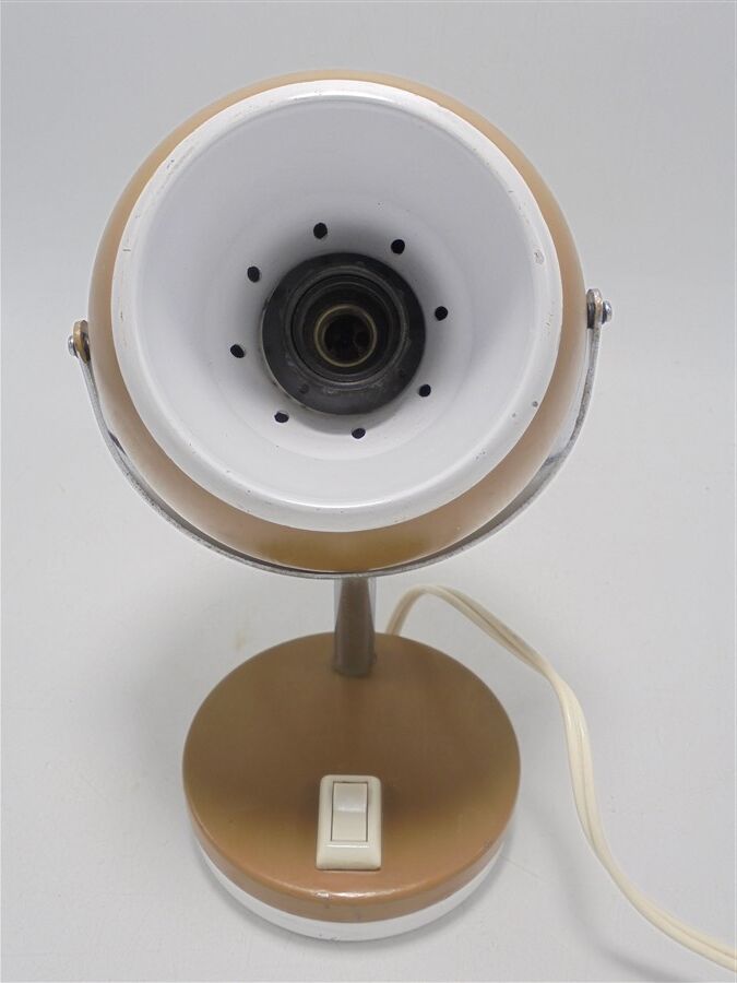 Eyeball lamp