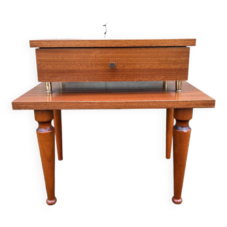Petite table de nuit bois vernis, années 50.