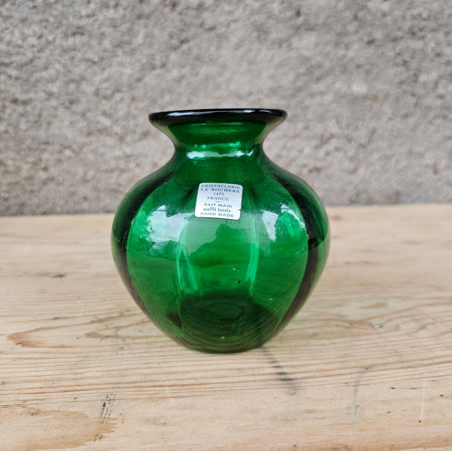 Green crystal vase La Rochère