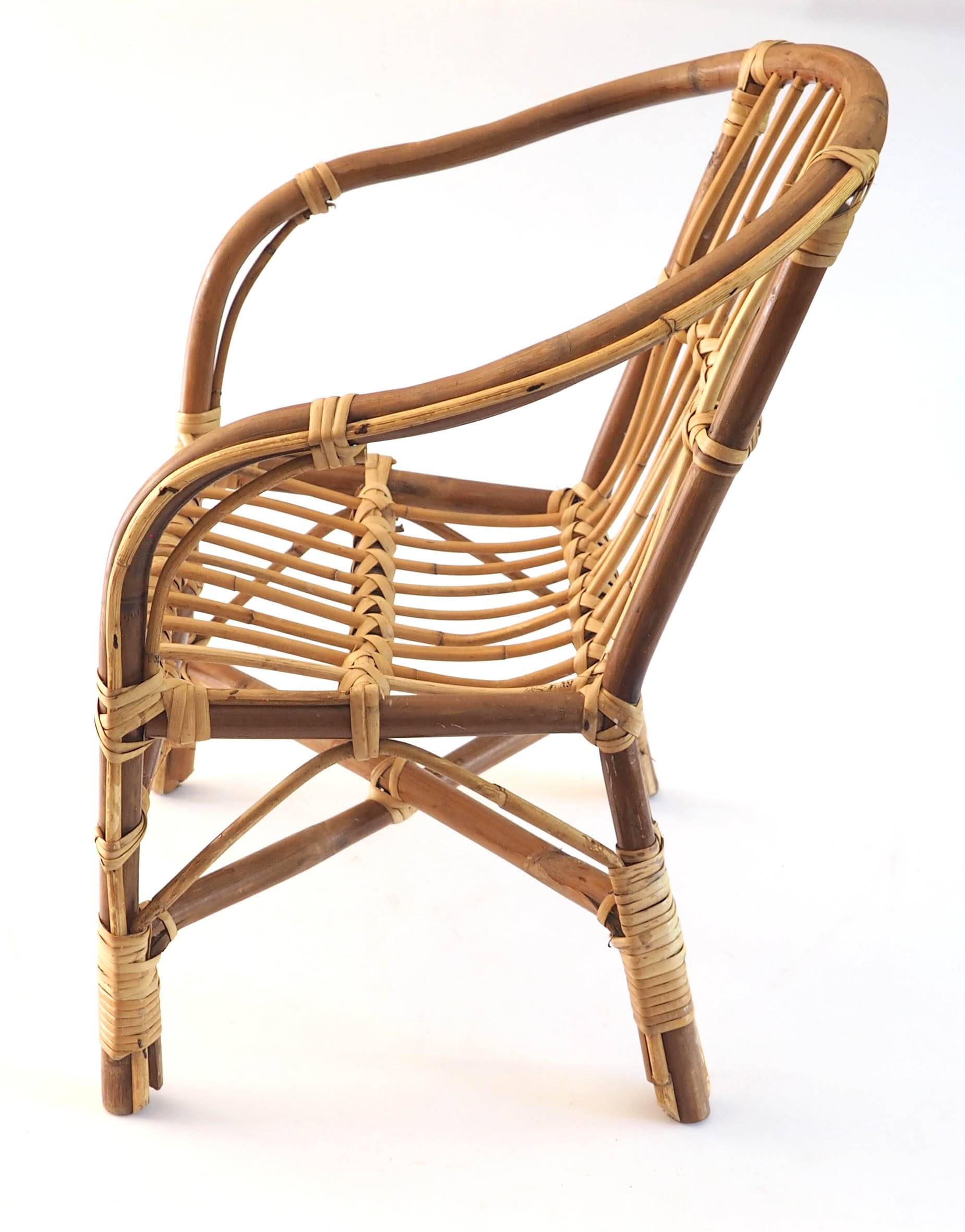 Two-tone rattan children's armchair