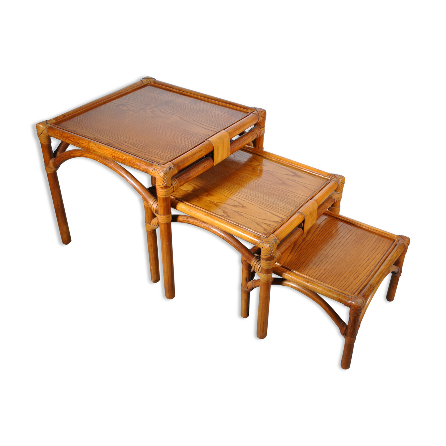 Rattan trundle table 1980