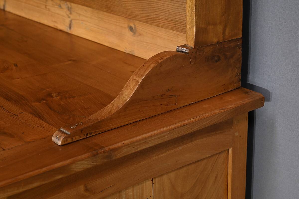 Louis XV style blond cherry wood sideboard – mid-19th century