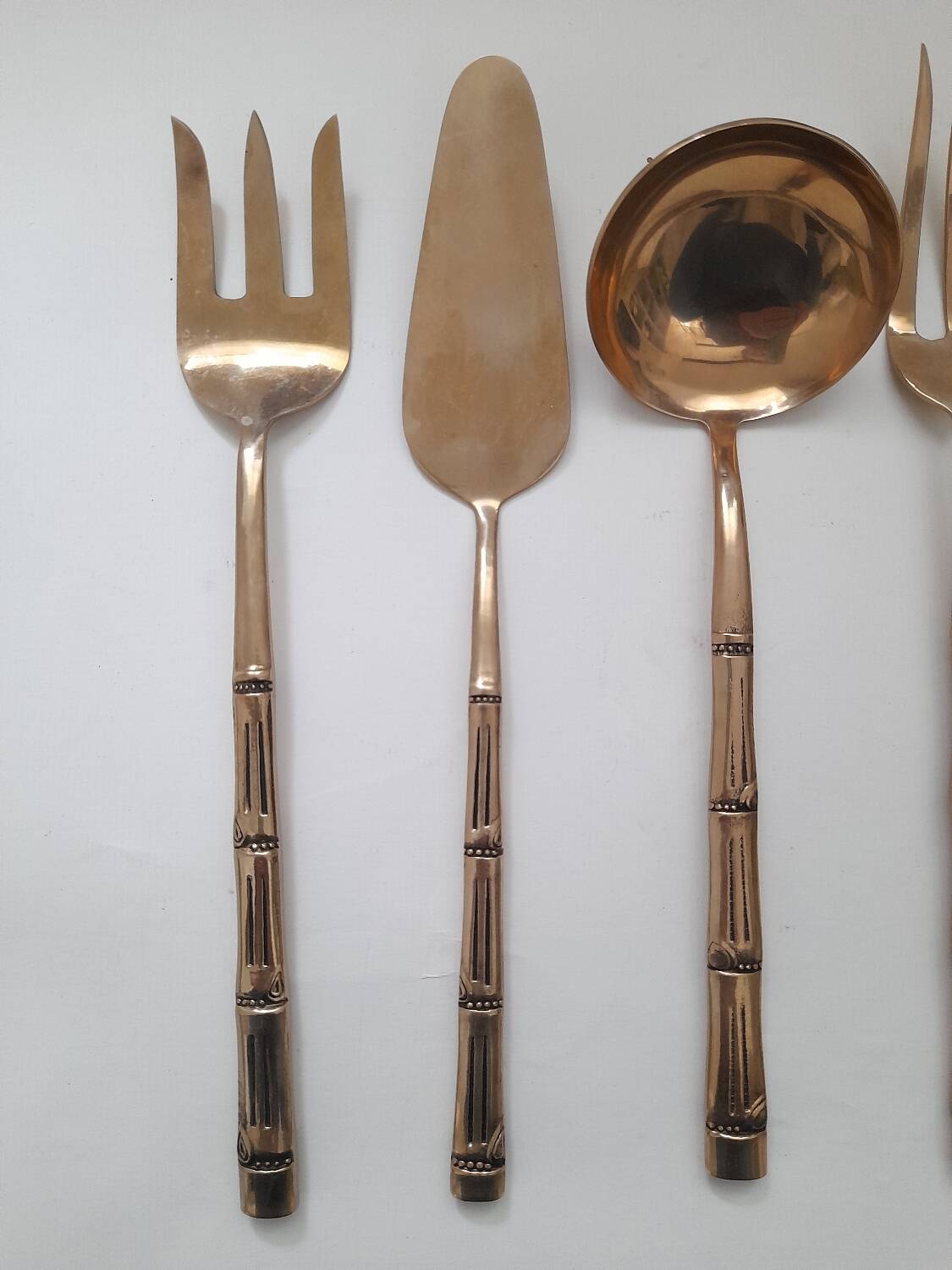 Bamboo pattern brass serving cutlery
