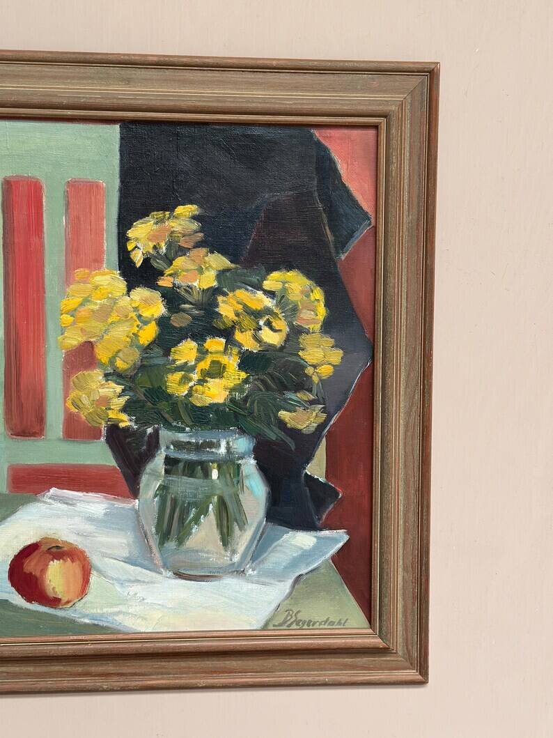 Original Swedish Oil on Panel from the 1940s – "Floral Still Life" by B. Segerdahl – Signed – Framed – 56 × 48 cm (22" × 18.9")