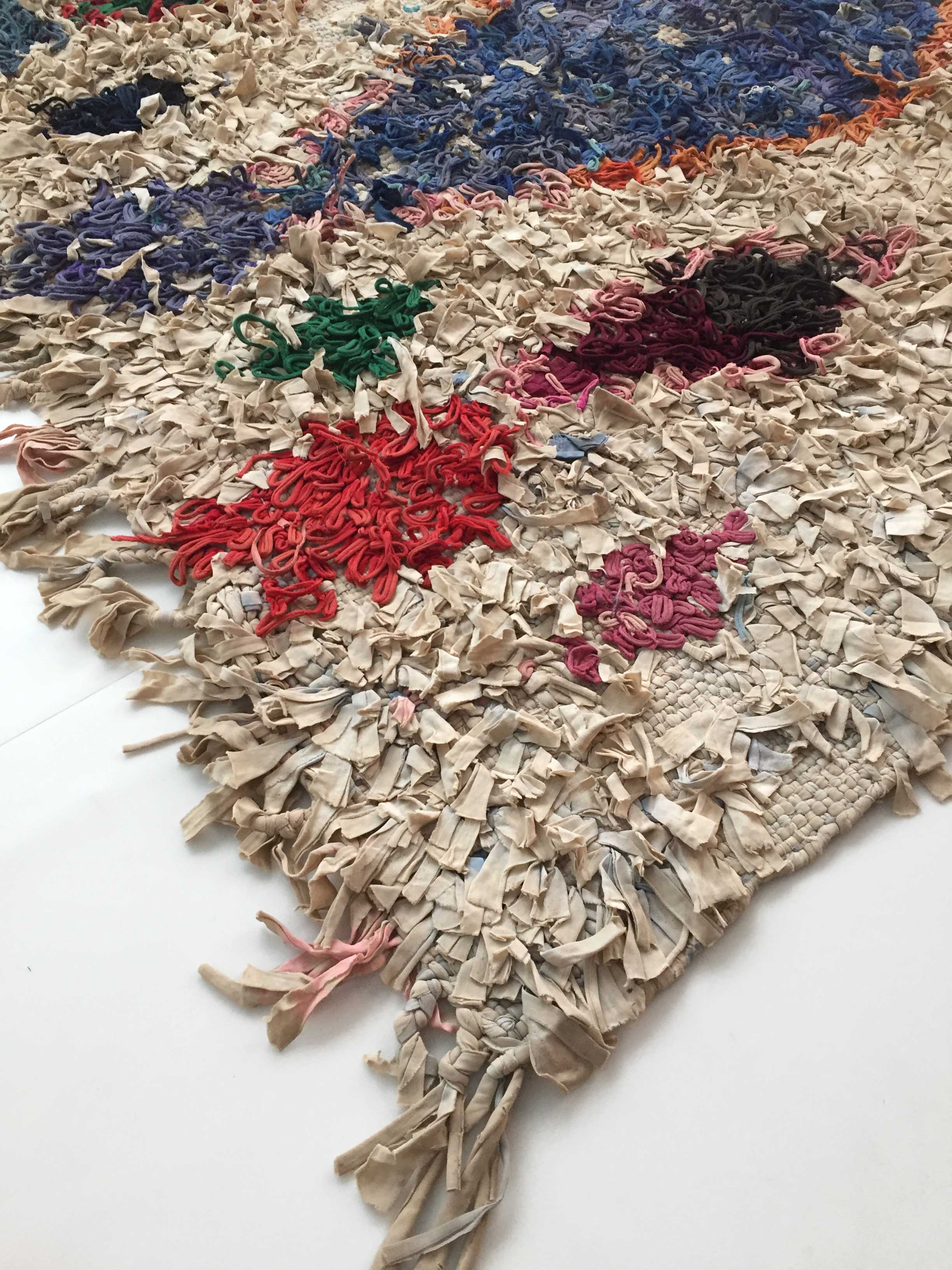 Moroccan Berber carpet Boucherouite with colored diamonds 200x152cm