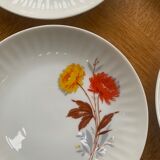 6 small porcelain plates and vintage orange and yellow flowers