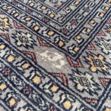 Handmade Pakistani rug