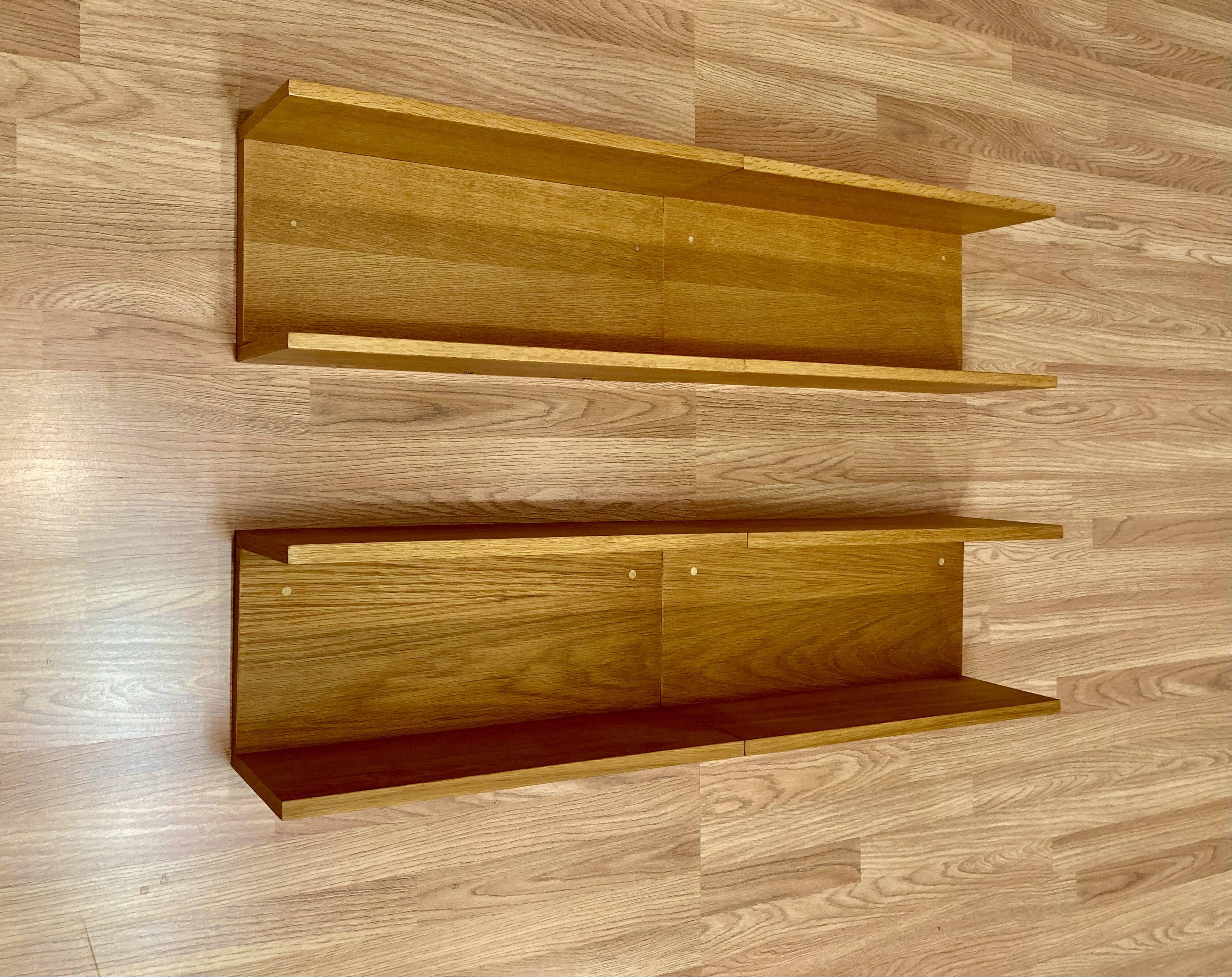 Ensemble d'étagères modulables "design scandinave".