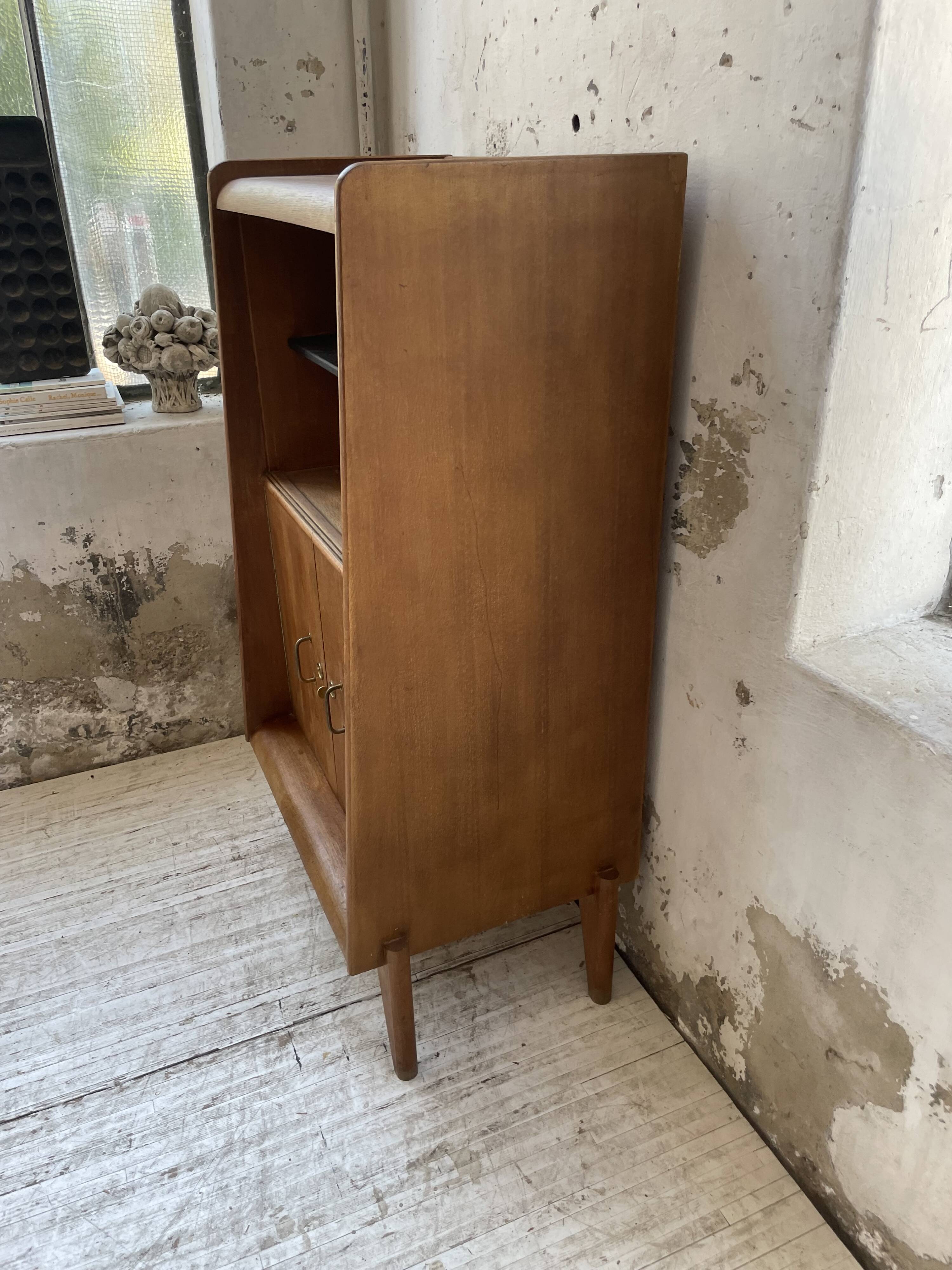 Meuble de rangement secrétaire chêne années 60