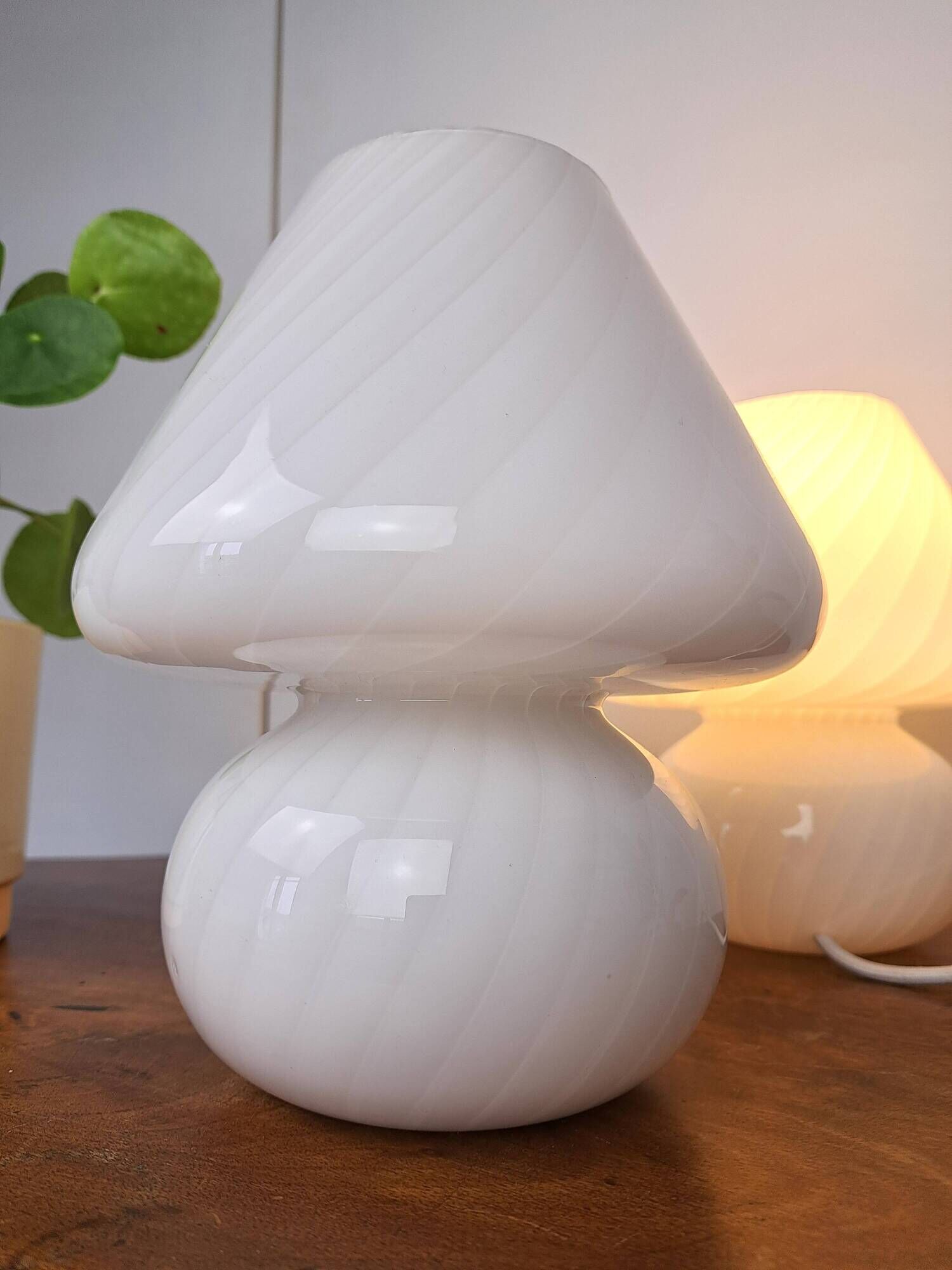 Paire de lampe de chevet champignon en verre soufflé Murano vintage
