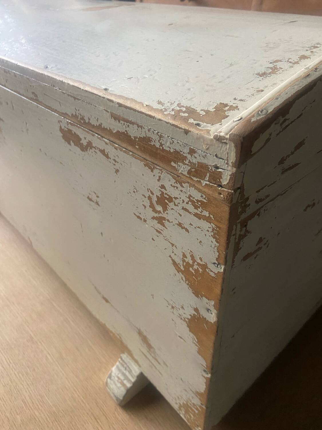 Coffre en bois