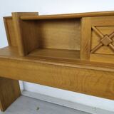 Cozy vintage headboard