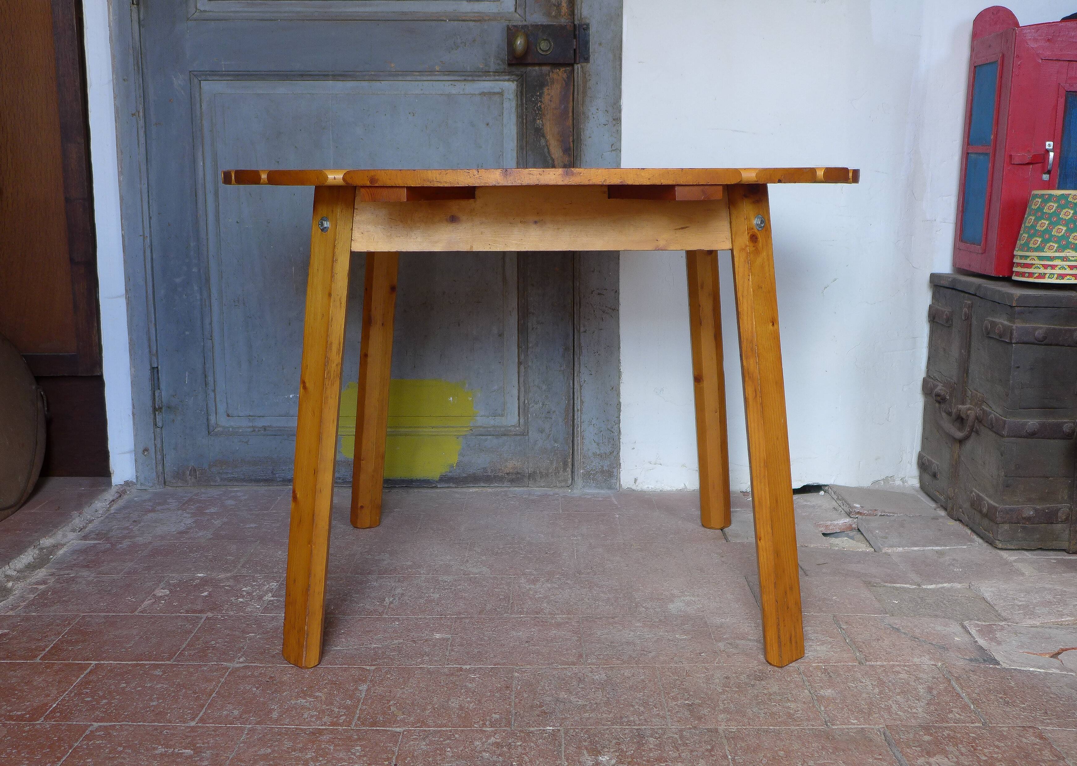 Vintage round pine table, slatted pine table, vintage table, pine furniture