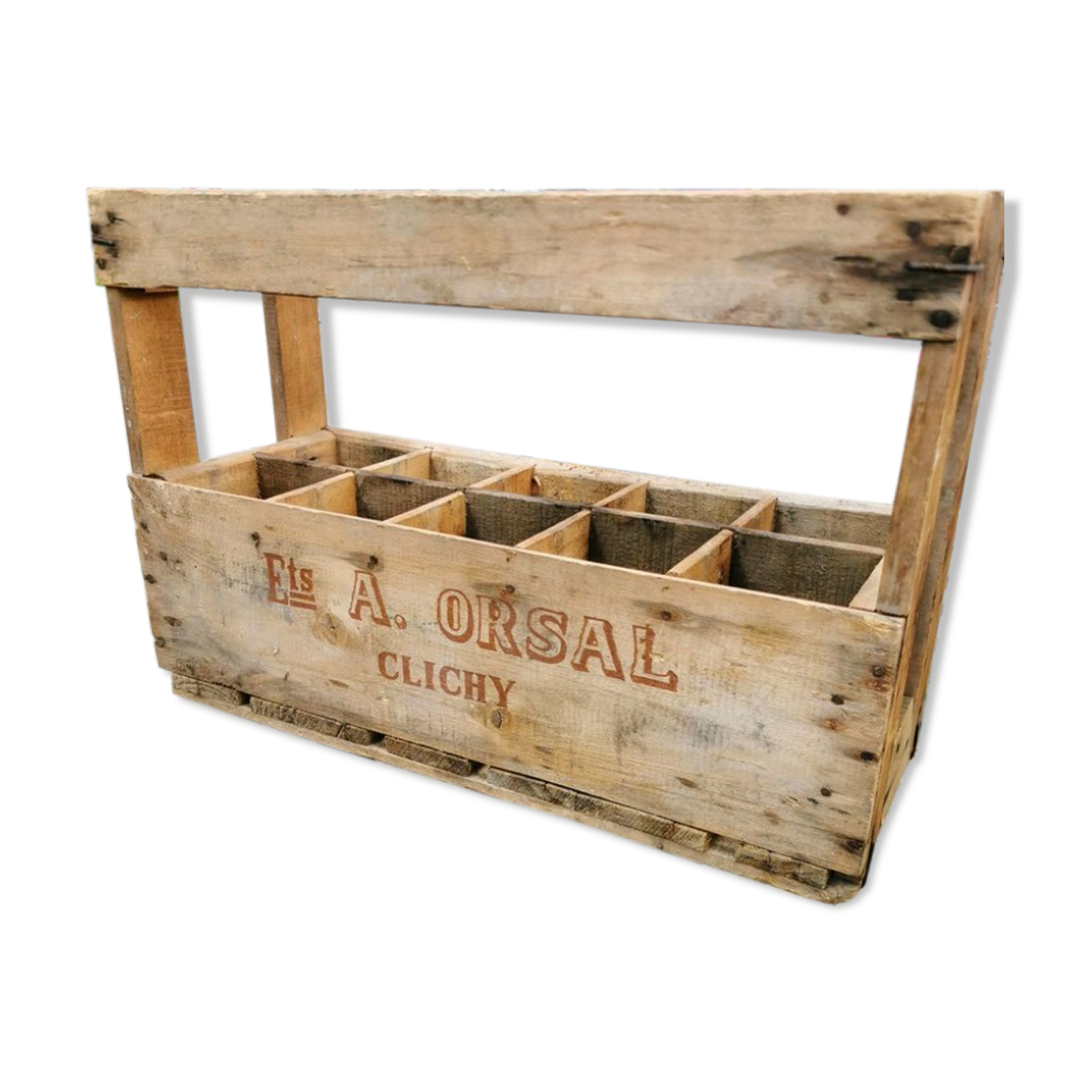 Case carries wooden bottles