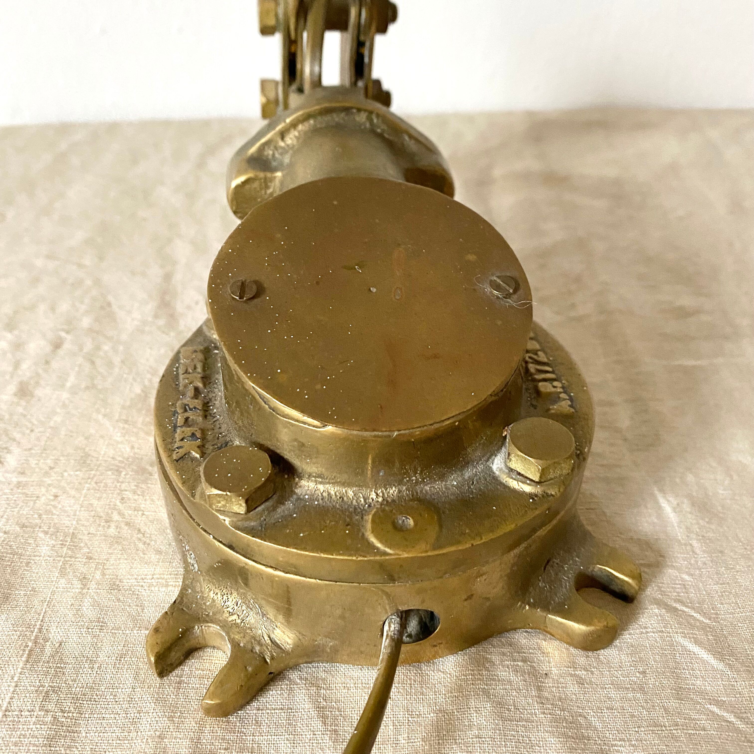 Mek-elek marine industrial lamp