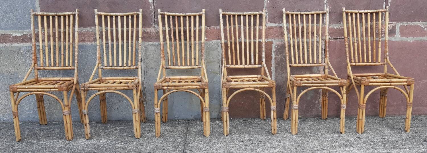 Table and 6 chairs made of bamboo and rattan