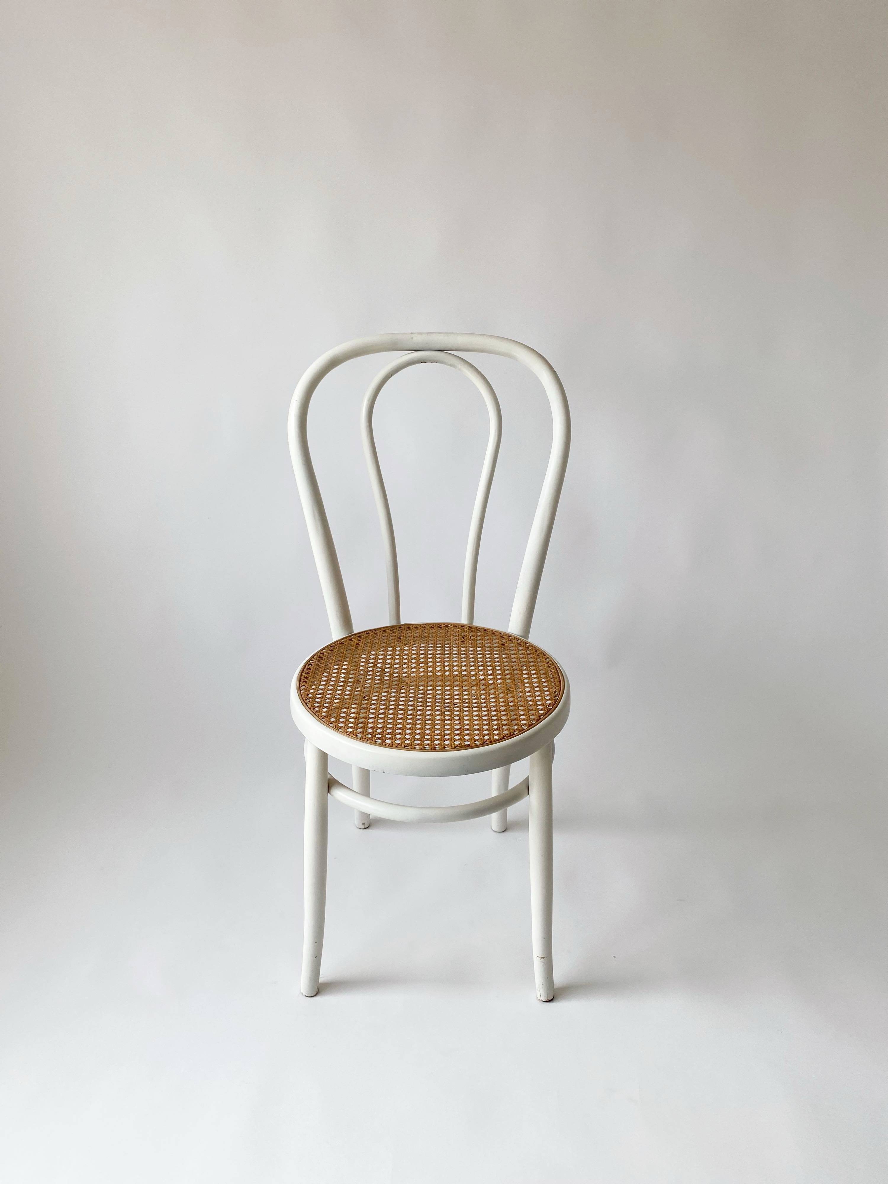 Canning bistro chair