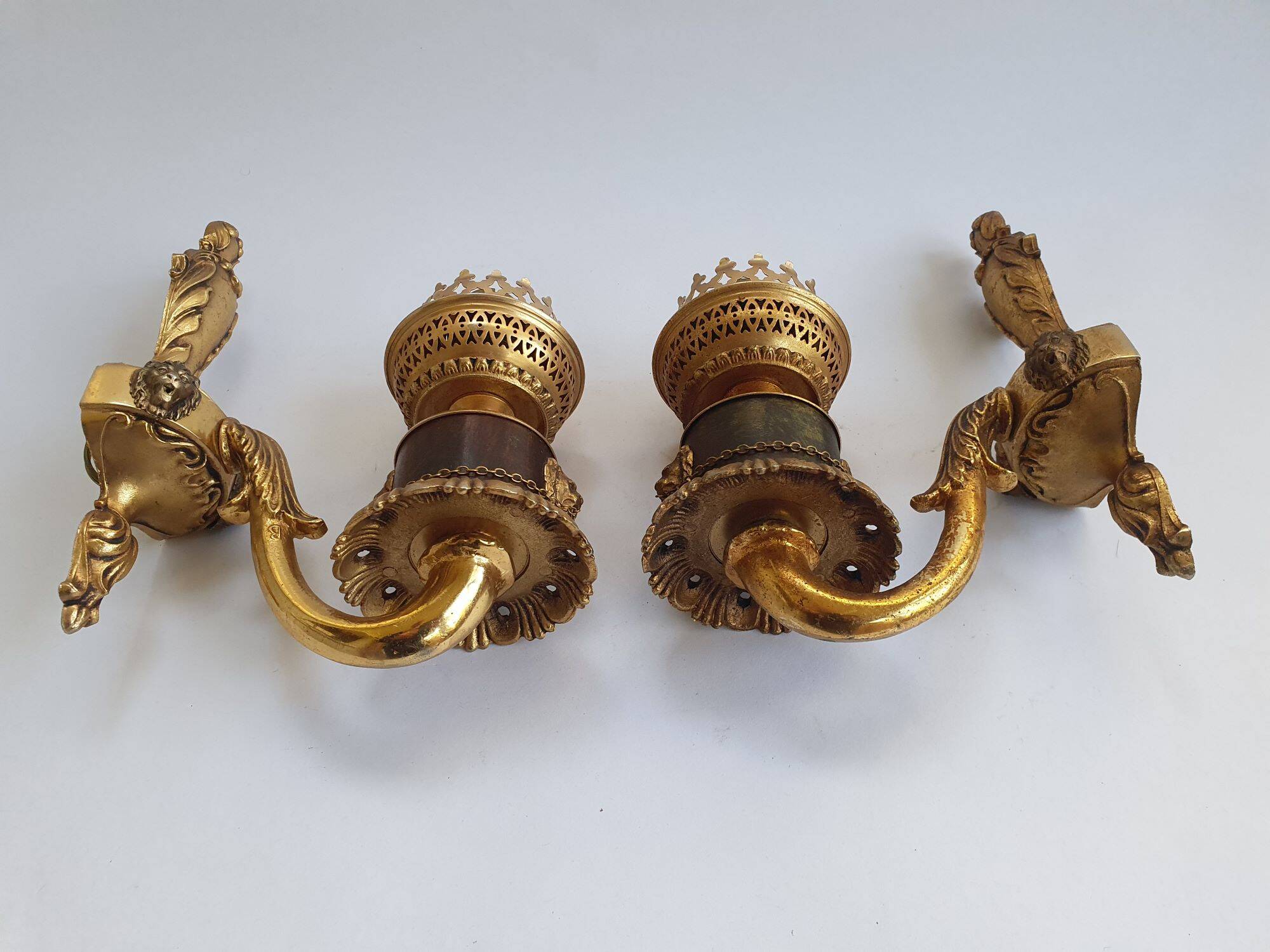Paire d'appliques murales en bronze style Empire anciennes