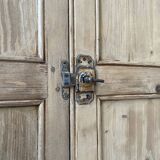 Wooden cabinet cuttery