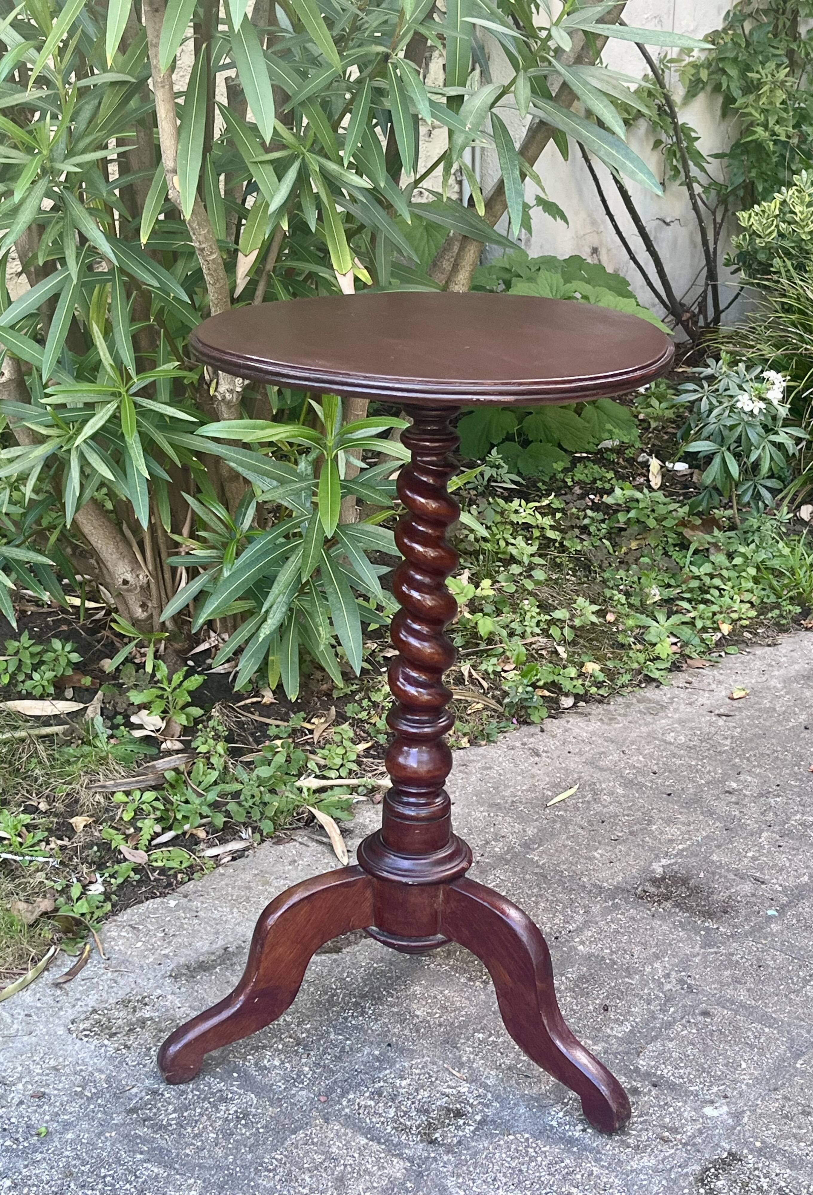 Guéridon - Twisted leg - Louis Philippe style